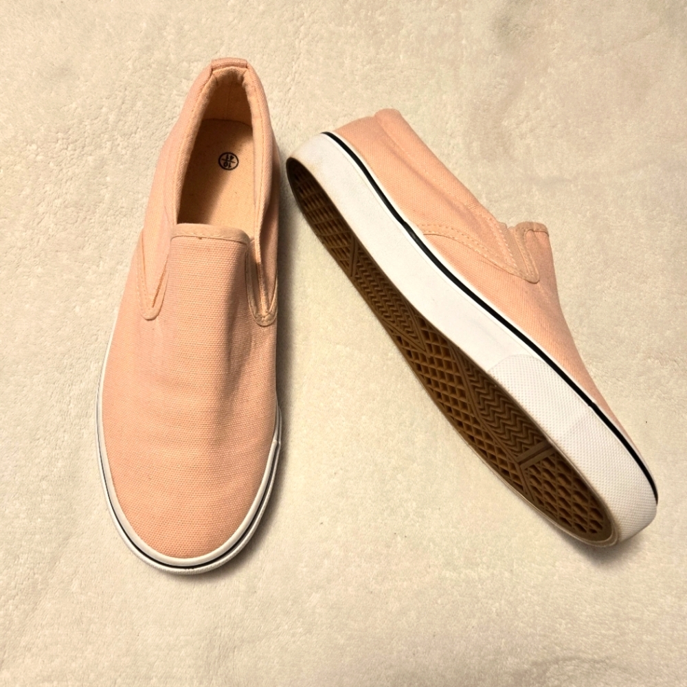 Pink Canvas Slip On Sneakers Size 10 Low Top Non-Slip New